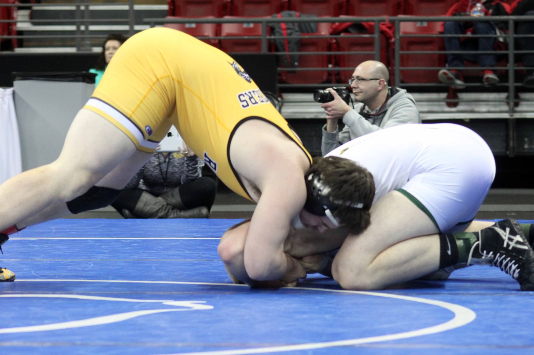 022817-star-gallery-statewr201